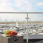 With Panoramic Marina Views Апартаменты Wendtorf