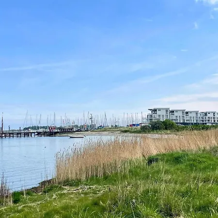 With Panoramic Marina Views 公寓 Wendtorf